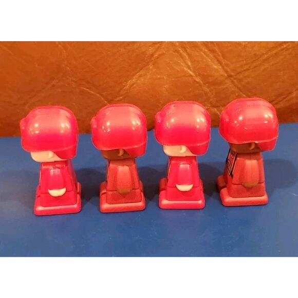 2 Inch Magformers Fire Rescue Fireman Firefighter Replacement Action Figures Set - Picture 2 of 8